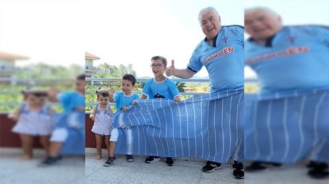 Emilio Fern�ndez, con Ian y otros dos nietos suyos, Julen y Maitane.