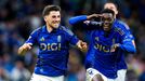 Alberto Reina, con Rahim detr�s, celebra el 1-0 del Oviedo al Barcelona