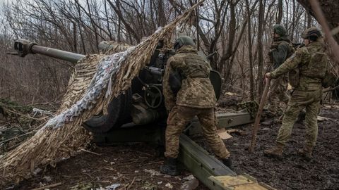 Ukrainian forces, in the vicinity of the city of Bakhmut (Donetsk)