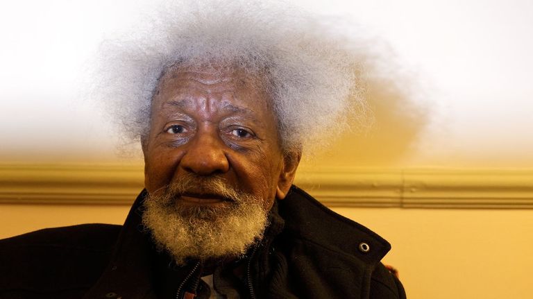 El Nobel Wole Soyinka visita A Coruña: «Cuando vi que María Corina Machado le dio a Trump su premio, entendí por qué EE.UU. había revocado mi visado»