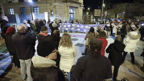 La manifestación de la Plataforma Feminista de Lugo contra la sentencia del caso de los abusos de Baleira, en imágenes