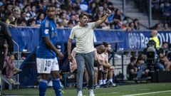 Veljko Paunovic, durante el Real Oviedo-Real Sociedad