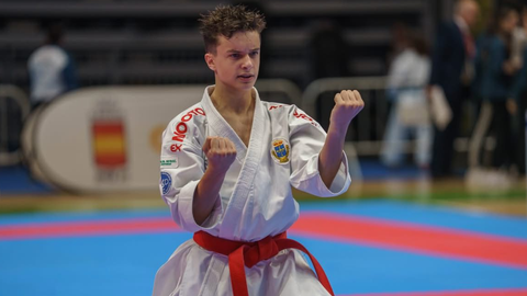 En el certamen nacional, Izan lvarez represent a la seleccin asturiana de krate
