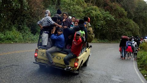Un millar de migrantes integran la caravana que el lunes parti de Honduras