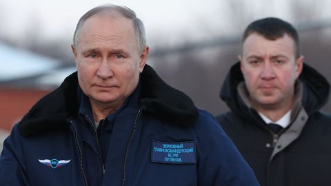 Vladimir Putin,  durante una visita a la fbrica de aviacin de Kazn el 22 de febrero.