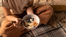 La alimentación puede ayudar a combatir los síntomas del síndrome premenstrual.