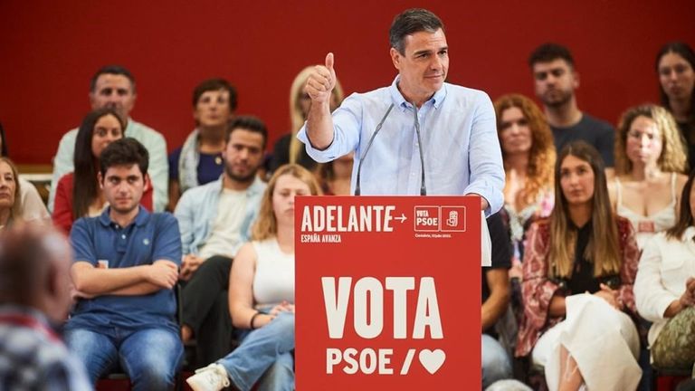 Sánchez, en un acto de campaña en Santander