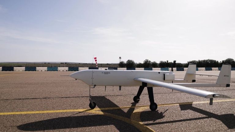 Indra prueba con éxito en Galicia su tecnología para evitar que los drones choquen en operaciones en enjambre
