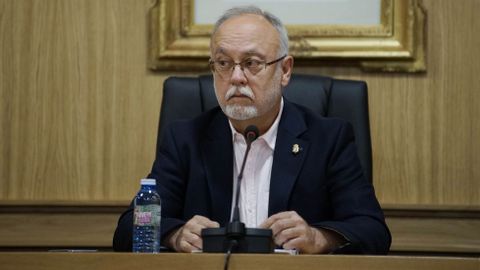 Manuel Cabas quiere seguir como alcalde hasta mayo