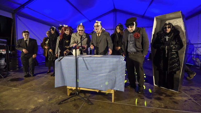 Pontevedra goza ya con el mejor carnaval urbano de Galicia