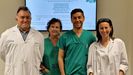 De izquierda a derecha: jefe de servicio de anestesia, Doctor Barros; anestesistas, Elena Duque y Gustavo Illodo; y enfermera de la unidad del dolor agudo, Cristina Álvarez.