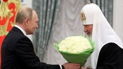 Putin, durante el acto de entrega de la condecoracin de la Orden de San Andrs Apstol  al patriarca Cirilo , el 20 de noviembre de 2021.