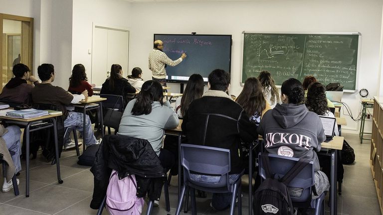 Profesores, familias y expertos reclaman medidas tras la debacle educativa en PISA