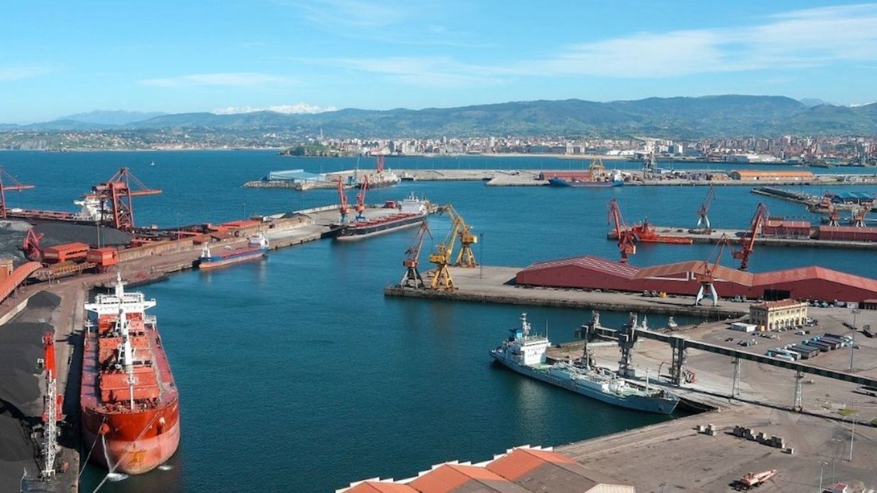 el musel.Puerto de Gijón