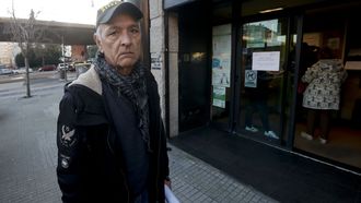 José Vázquez, esperando su turno en las oficinas de la Seguridad Social