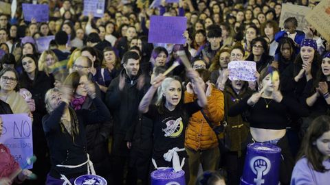 La manifestacin del 8M reuni en la ciudad de Ourense a ms de 2.000 personas.
