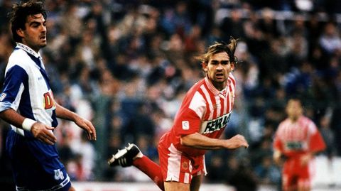 Paco, en un partido contra el Espanyol en el 96.