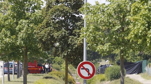 El primer ministro francs, Manuel Valls, ha ordenado reforzar la seguridad y la vigilancia en torno a las instalaciones sensibles del pas despus del presunto ataque islamista que se ha producido en Saint-Quentin Fallavier.