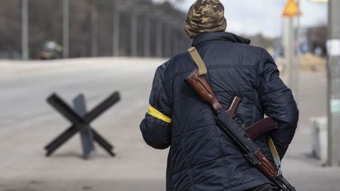 Un «checkpoint» in Kiev