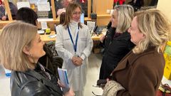 La directora xeral de Planificación e Reforma Sanitaria, Sofía López Linares, visitó este martes los centros de salud Virxe Peregrina (Pontevedra) y de Marín