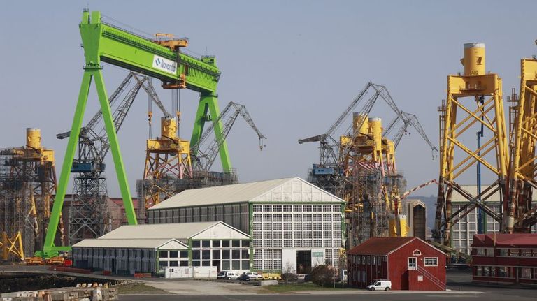 Navantia Fene adapta sus instalaciones para fabricar subestaciones de eólica marina
