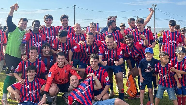 El Andés devuelve el fútbol de Tercera División al Occidente asturiano