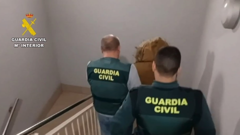 Detenido por la Guardia Civil por agredir y robar a una mujer en Norea