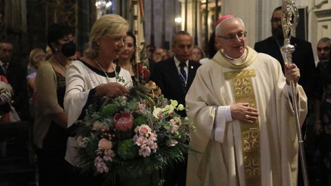 Ofrenda floral de la corporación de Lugo en la capilla de la Virgen de los Ojos Grandes