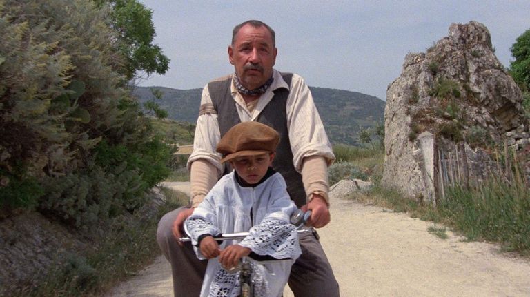 Qué ver hoy en la tele: «Cinema Paradiso», «El Hobbit, la desolacion de Smaug» o «Ejecutivo agresivo»