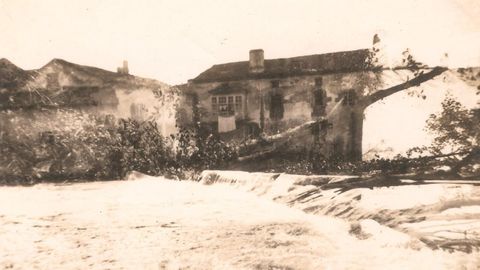 Antiguo molino de Xuvia en las riadas de los años 40