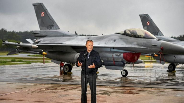 Polonia cierra sus fronteras aéreas con Ucrania y las terrestres con Bielorrusia