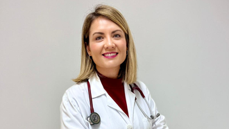 Nuria Riesco, neurloga en el HUCA.