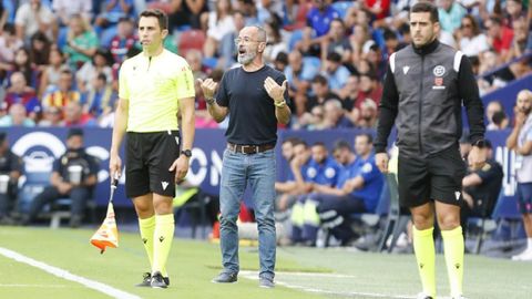 lvaro Cervera, durante el Levante-Oviedo