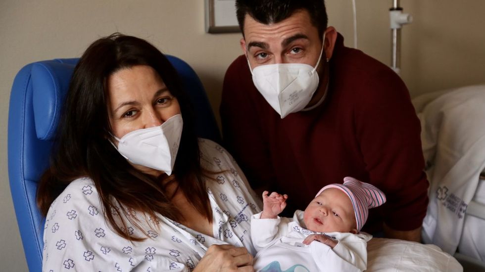 Anton Y Guillermo Los Primeros Bebes Del Ano En Galicia