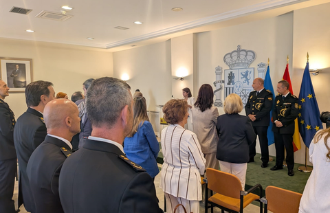 Toma de posesin de Manuel Daz-Faes y de Fermn Treceo