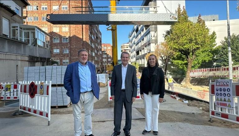 Restricciones al tráfico en el entorno de la plaza de la Independencia de Vigo por las obras