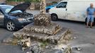 Cruceiro daado por un coche en Santa Mara de Xeve, en Pontevedra