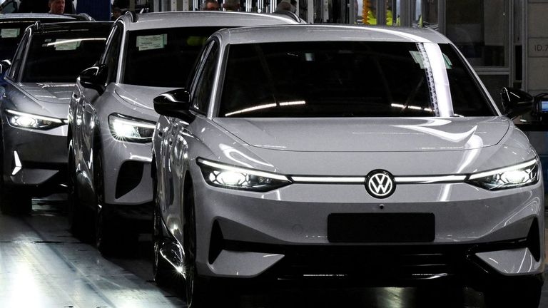 Volkswagen despedirá a 50.000 trabajadores para ahorrar 6.000 millones de euros al año