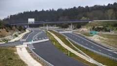 Las obras de la autovía quedaron paradas en la frontera con Lugo en Vilamarín (en la imagen)