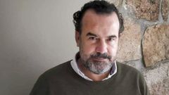 El actor pontevedrs Manuel Regueiro colabora con la asociacin Asseii
