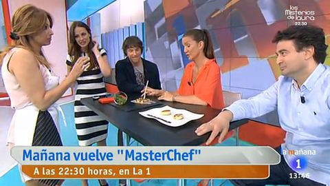 Mariló Montero recibió al jurado y a la presentadora de «MasterChef»