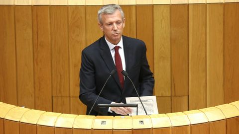 Alfonso Rueda, esta maana, en el Parlamento