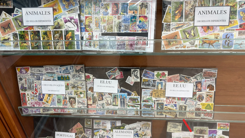 Pack de sellos tem�ricos de la�Filatelia Gijonesa y Numism�tica