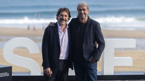 Javier Bardem (izquierda), con el director Fernando Len.