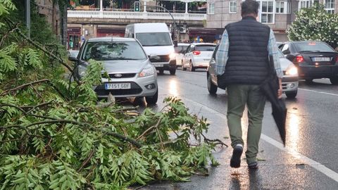 La lluvia causó estragos en las calles de Ourense