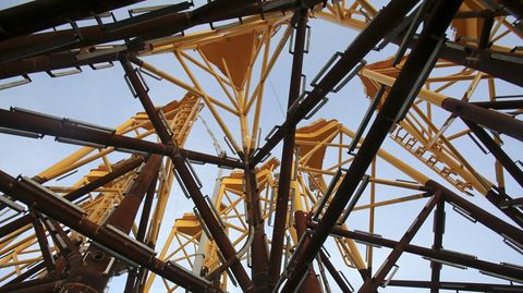Cimentaciones para eólica marina que se producen en Navantia Fene