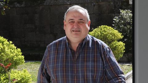 Julio Temes es el candidato en Nogueira de Ramun.