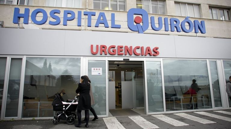 Alertan de una plaga de moscas en un quirófano del Quirón de A Coruña