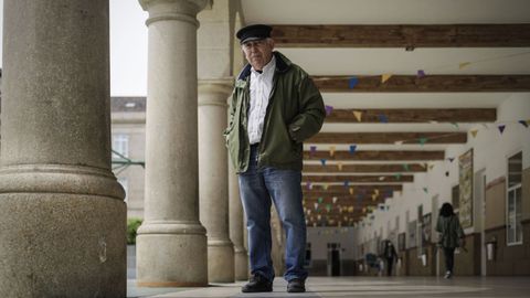 José Jaime Vázquez, en el patio del colegio Salesianos de Ourense