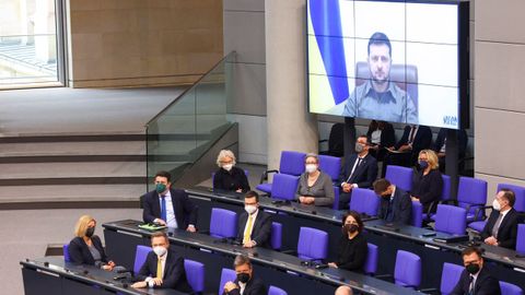 Zelenski, en videoconferencia con el Bundestag, la Cámara Baja del Parlamento alemán